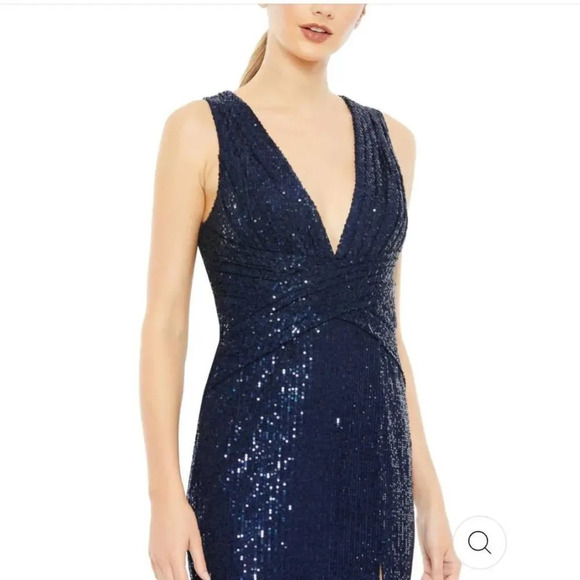 Mac Duggal V-NECK SEQUIN WRAP WAIST GOWN Sz 0 & Sz 10 - Picture 14 of 14